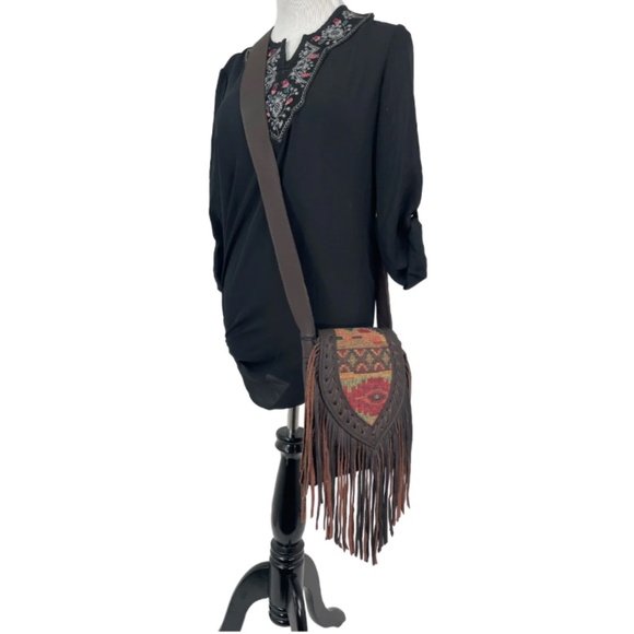 NWT - Fringed Cowgirl Flap Bag Crossbody - America West - Picture 3 of 8